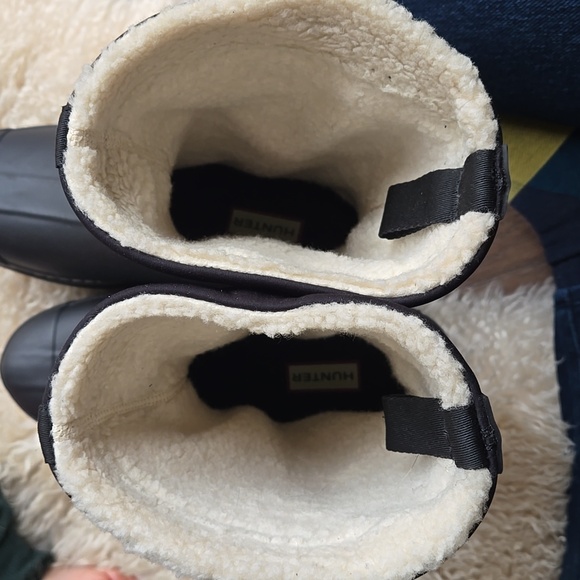 Hunter Black and Gray Winter Boots - Picture 10 of 16